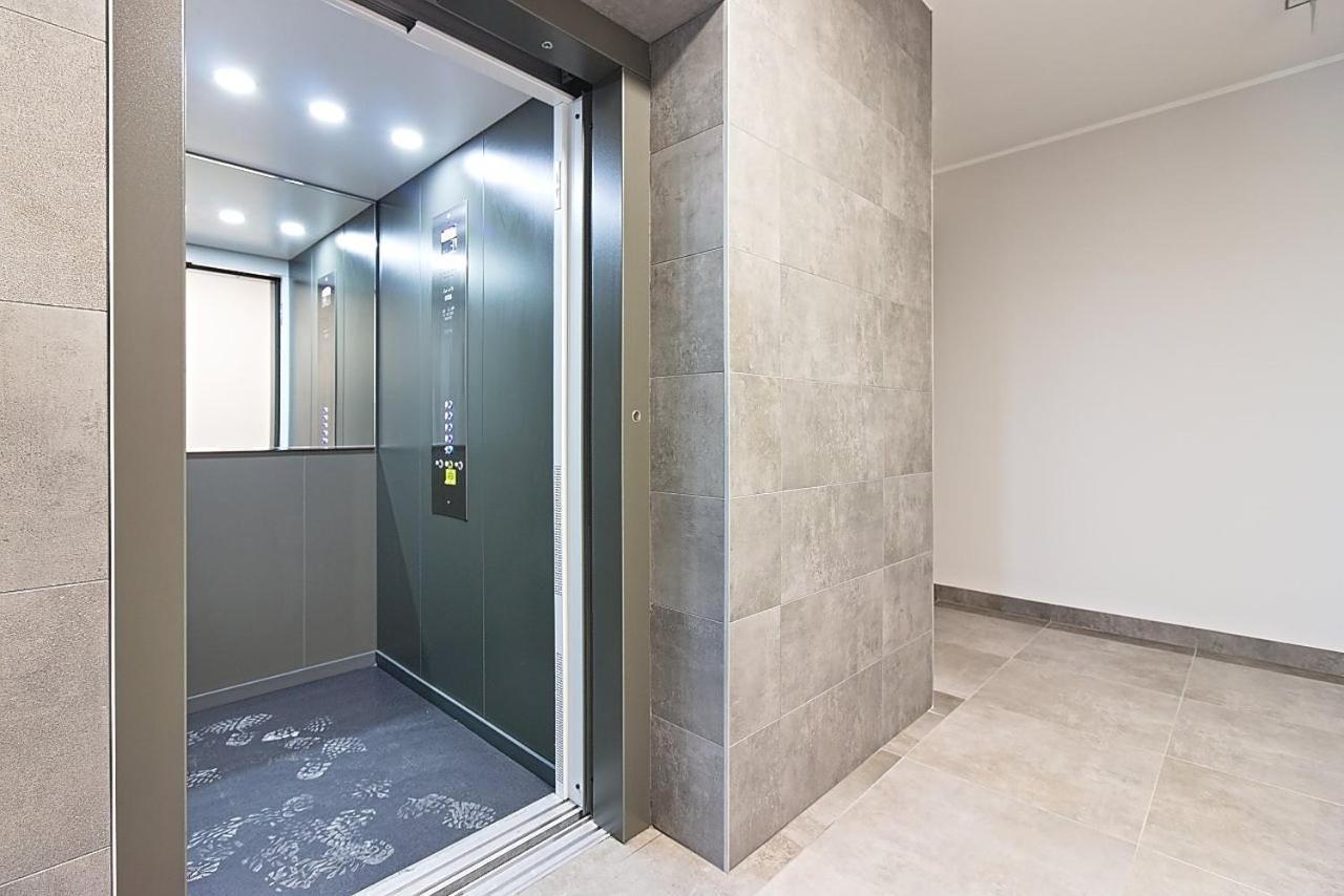 Varsovia Residence Apartament 20 Parking Elbląg Eksteriør billede
